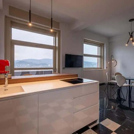 Prestige Apartamento *